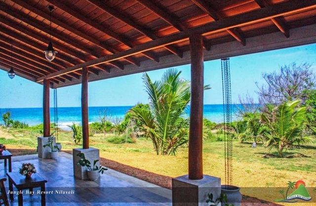 Jungle Bay Resort