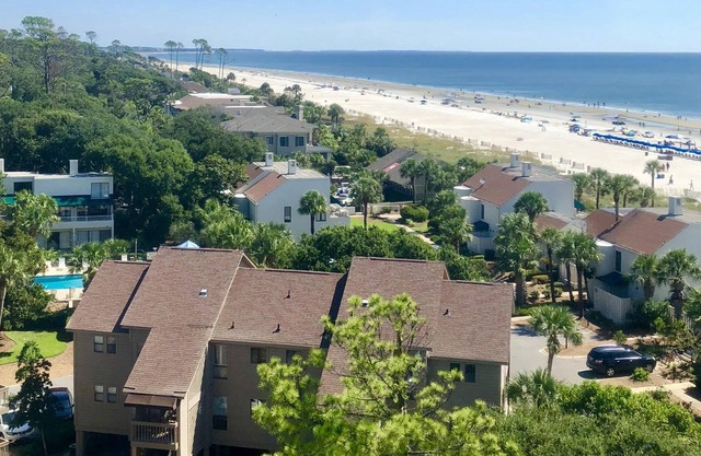Just 1 Min. Walk to The Best Beach - Pet Friendly - Unit #3
