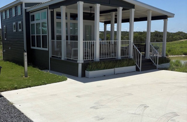 Just Horsin' Around - #014