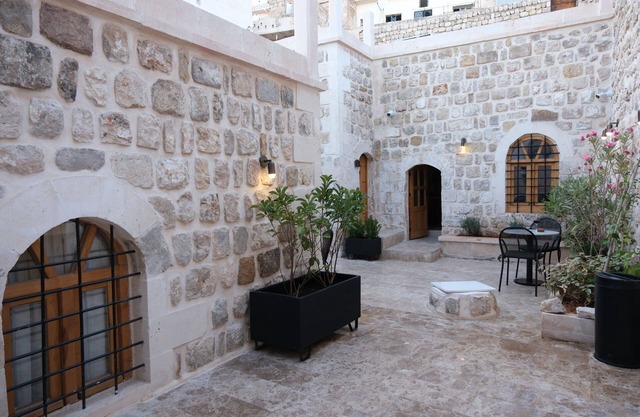 Kaia House