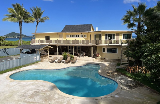 KAILUA BEACH VILLA - 1990/NUC-1798