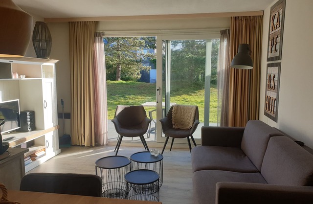 Kapershut 'Family' Apt No. 57 for 1-4 persons, close to the beach, with indoor pool