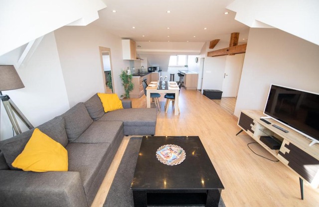 KASA FRIENDLY - Proche centre ville - Tout équipe et calme