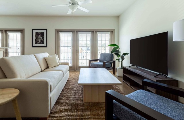 Kasa | Lovely 2BD | Wilmington