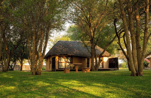 Kayova River Lodge