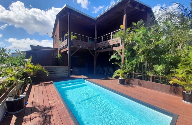 KAZ ERMITAGE 4 STAR Swimming pool/Jacuzzi Sea view