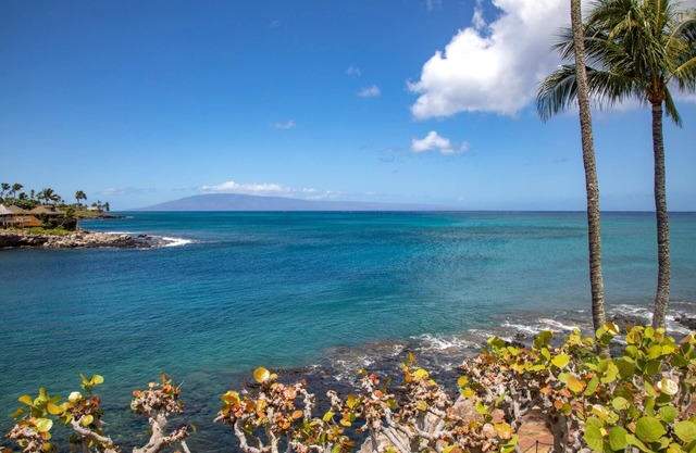 KBM Resorts | Spacious 3-Bedroom Napili Point Collection | Multi Unit Listing | Same Floor | Ocean Views + 3 Free Rental Cars!