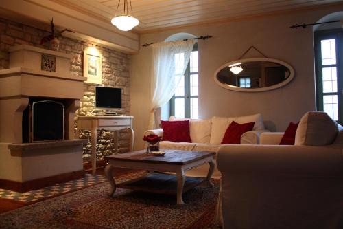 Kedros - Stone house near Vikos canyon