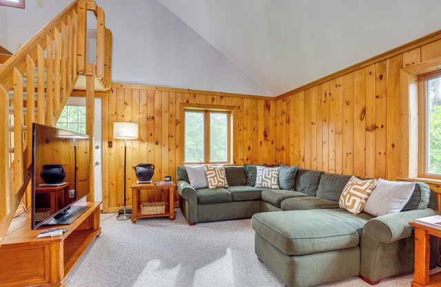 Keuka Lake Cabin w/Boat Dock Access & Fire Pit!