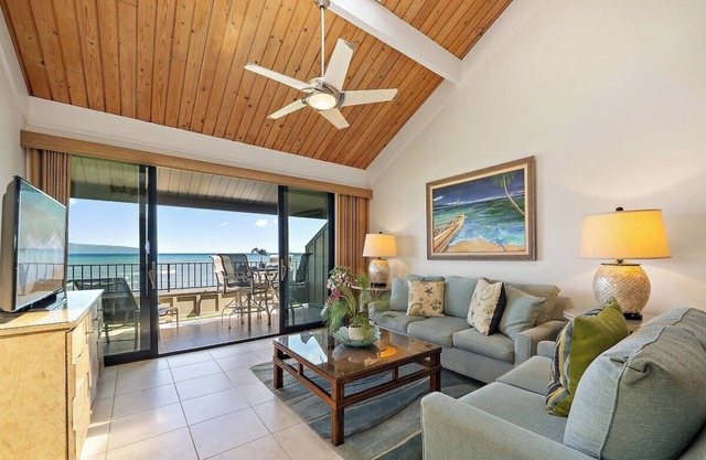KHV 34 Direct Ocean Front Views 2BD Kahana Condo