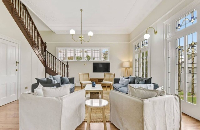 Kilarra House - Heritage Home Byng St, Sleeps 10