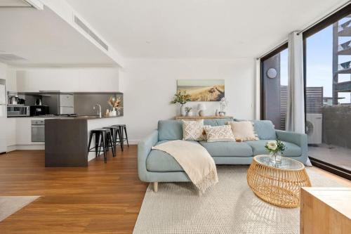 King 403 - Lifestyle Location - With free Wi-Fi