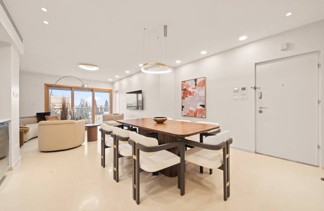 King David Residence 3BDR - ApartHotels