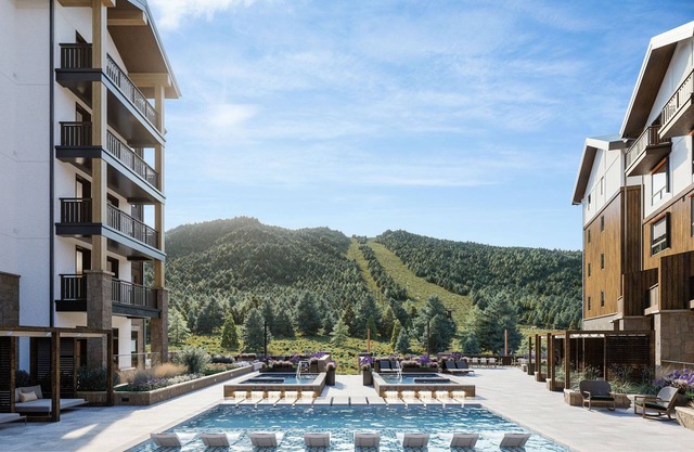 King Room w/Balcony | Pool, Spa & Ski Access