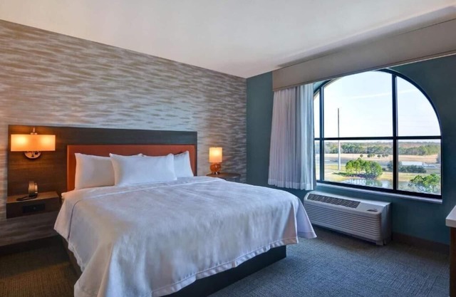 King Studio Suite Near Target ORL