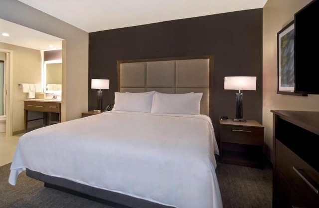 King Studio Suite Near Target ORL