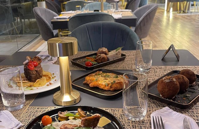 Kingdom Luxury Hotel