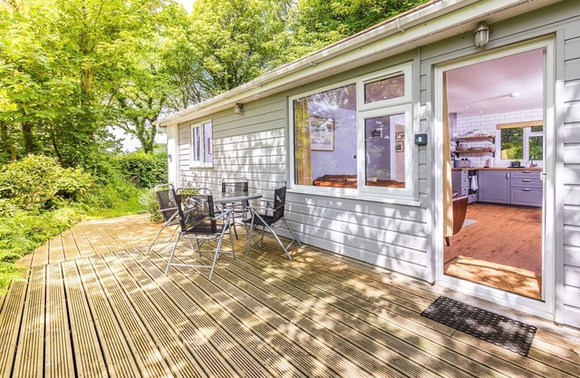 Kingfisher is Laid back luxury in 9-acres of countryside right near the beach