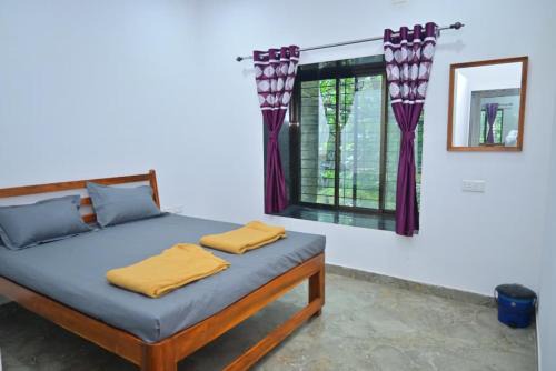 Kokan beach cottage