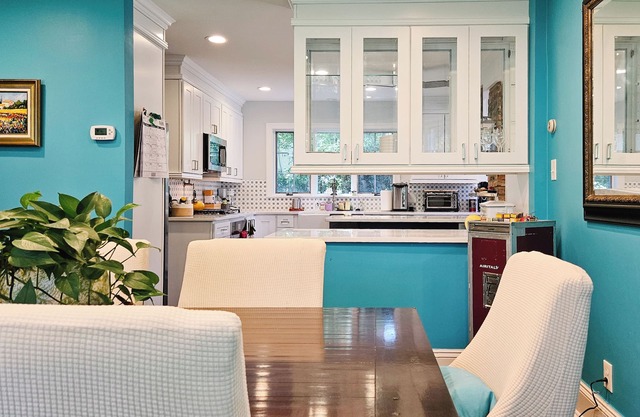 Kosher Spacious Oasis in Bala Cynwyd