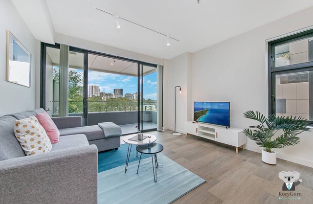 KOZYGURU | Wolli Creek | Kozy 1 Bed APT | Sydney Airport and Sydney CBD