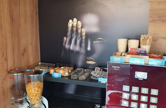 Kyriad Direct Caen Nord - Memorial