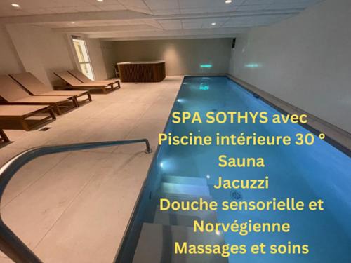 Kyriad Saumur Hyper Centre Hôtel, Appartements, Séminaires et SPA soins Sothys Paris