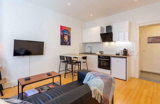 L'Élégant - Charmant appartement 3 pièces proche Musée d'Art Moderne et Gare Centrale