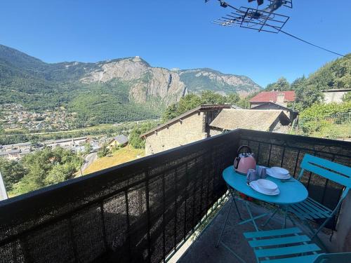 L' Altitude Billard Proche Stations Cols