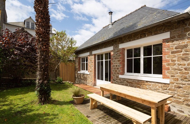 L'Echappée - One Bedroom House, Sleeps 4