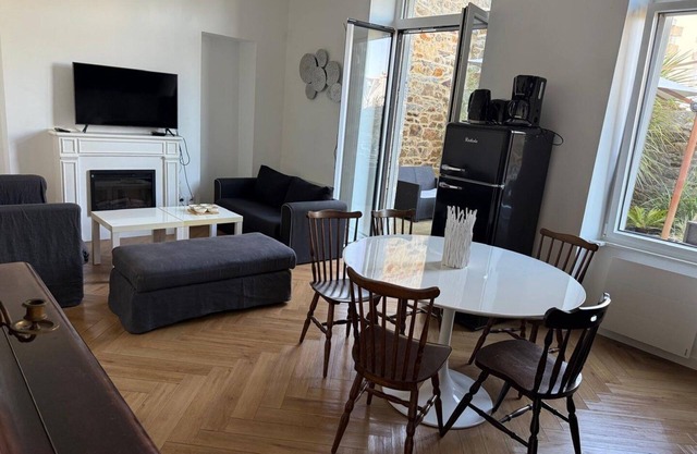 L'Élégante – Close to the City Center