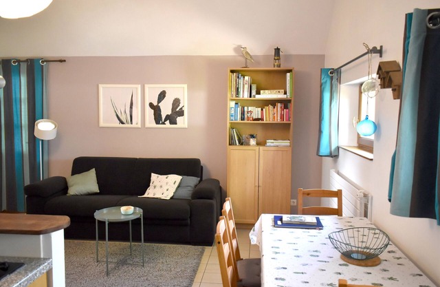 L'Escal'Arbonne, in the heart of the Fontainebleau forest and climbing sites