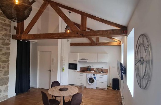 L'Imperial 8 - T2 - Centre ville - Dernier étage