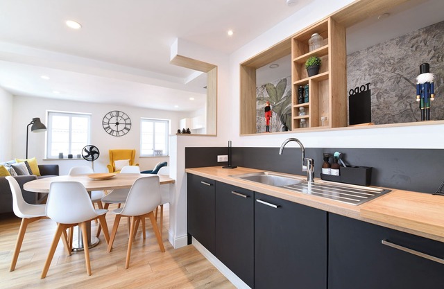 L'Oriel *, Appart. 6 people in Ammerschwihr - 3 bedrooms, parking