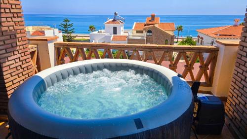 L'unico - Sea View, Pool & Jaccuzi