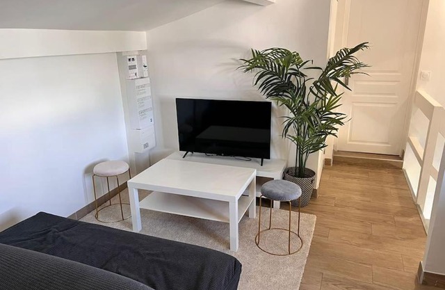 L07 Paris Aéroport CDG Disneyland Parc des exposition