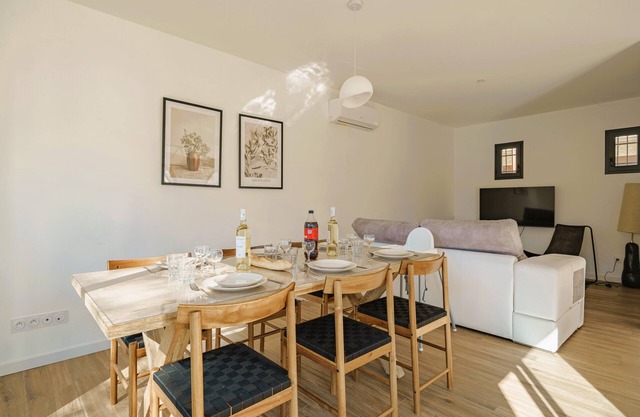 La Belle Martegale - air-conditioned - 2 garages - near town center