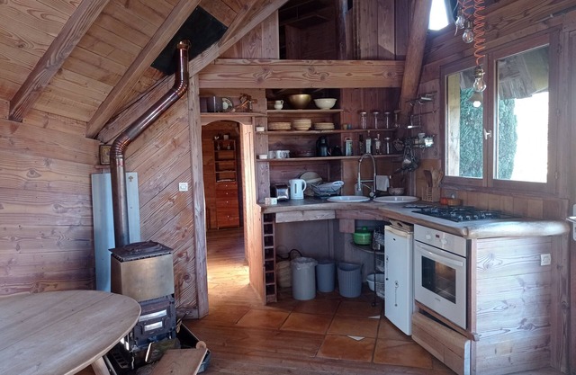 La Cabane D'emmanuelle, un Coin de Paradis à 5 Minutes de la Plage
