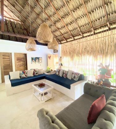 la casablanca moñitos