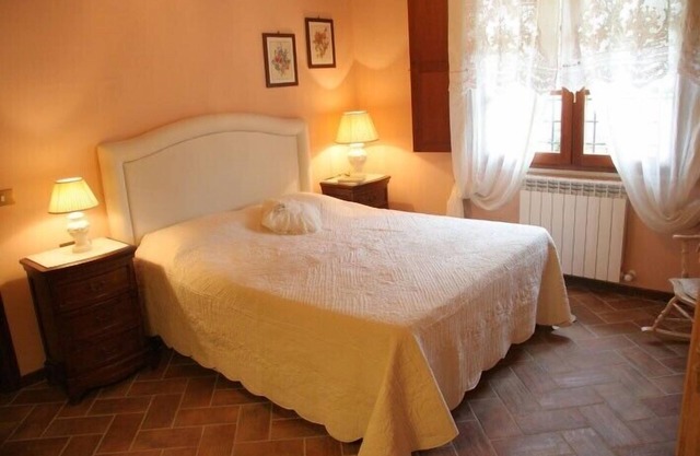 La Casetta del Borgo San Gimignano, relax nature swimming pool, STARLINK powered