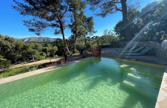 La Courlette - panoramic view, in the heart of nature.