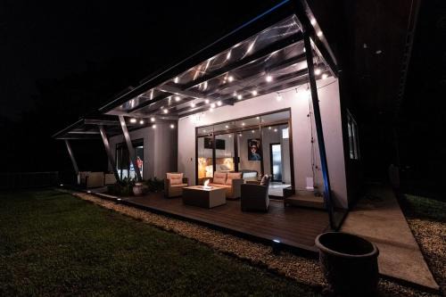 La Danta Lodge - Celeste River