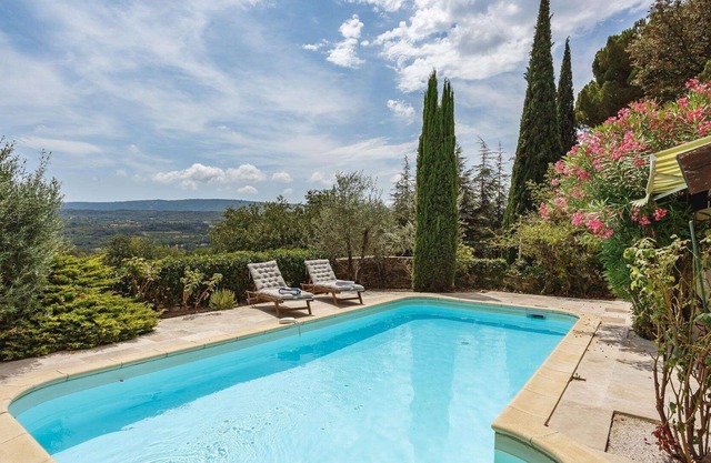 La Farigoule - Three Bedroom Villa, Sleeps 6