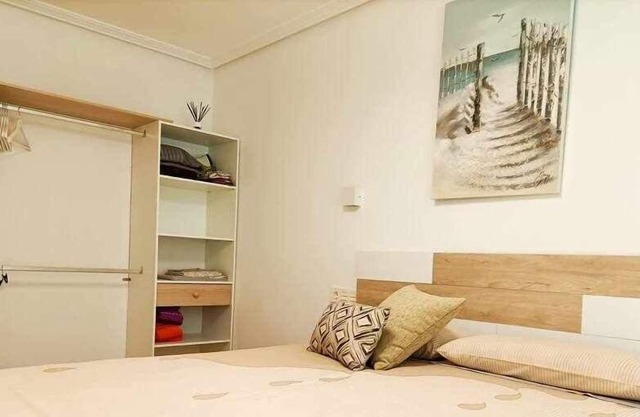 La Glorieta-Central apartment with sea view