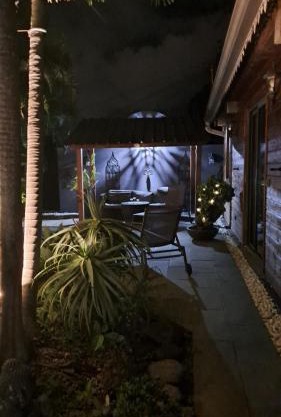 LA LIANE DE JADE 974-Lodge Le Palissandre - jacuzzi privatif - piscine chauffée