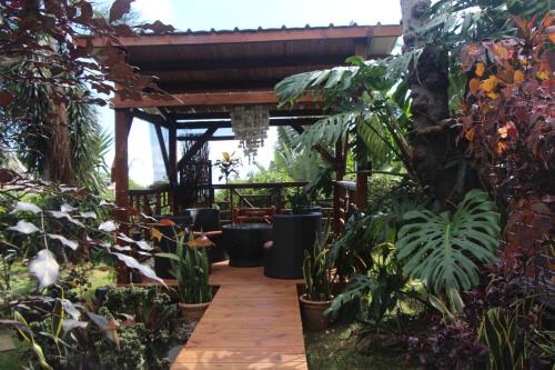 LA LIANE DE JADE 974 - Lodge "Ylang Ylang" piscine chauffée - jacuzzi privatif
