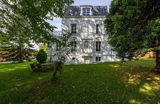 La Maison Élégante - Charmante Demeure de Maître de 225m² - Proche Paris