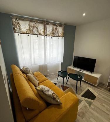 La maison castelpontine studio