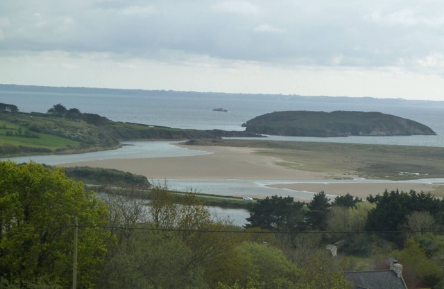 La Maison de l'Aber, magnificent view of the sea and the island of Aber.