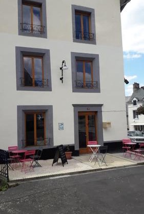 La Maison en Cézallier - Purple